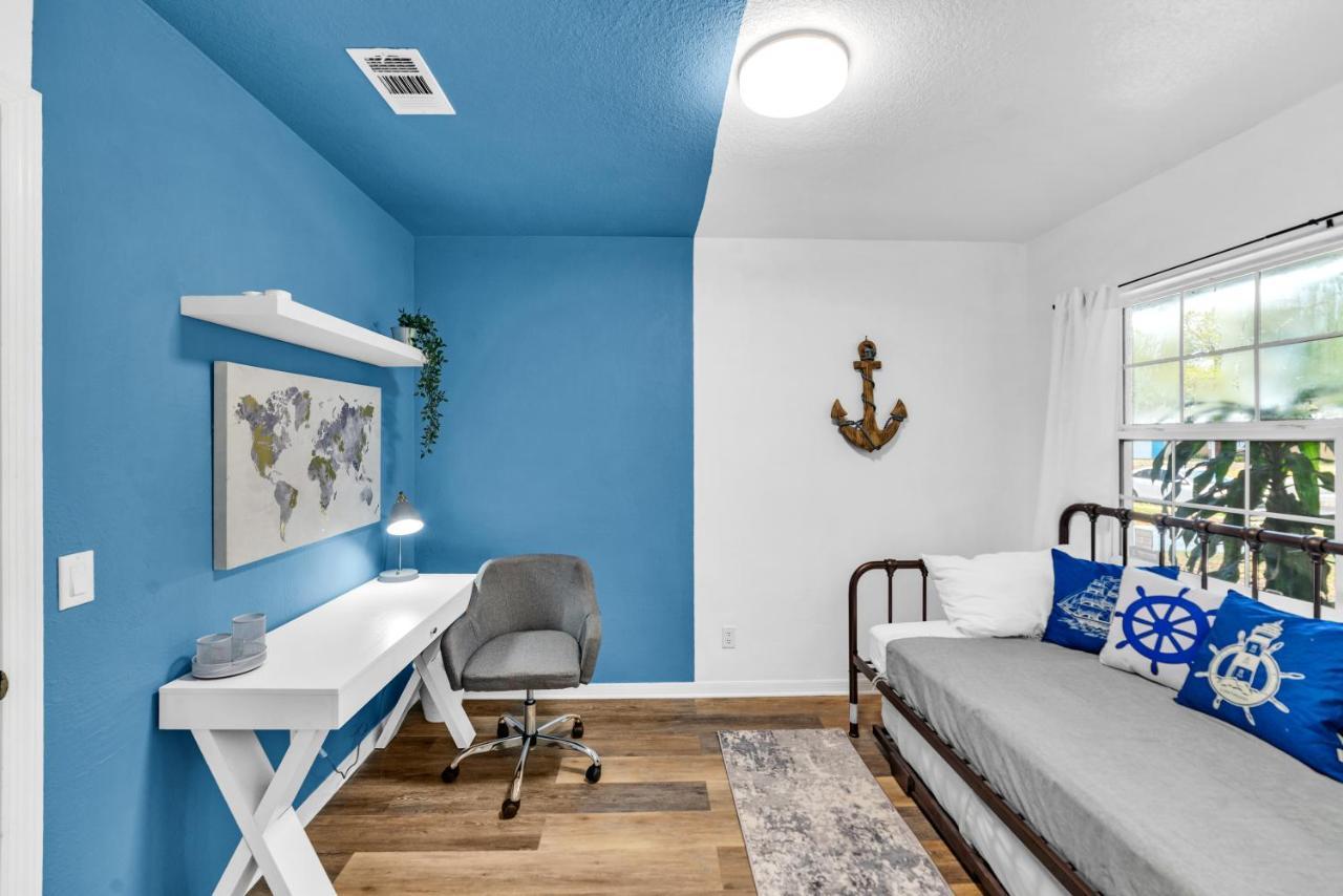 The Blue Villa - Luxury Clearwater By Bluebellaestate 拉哥 外观 照片